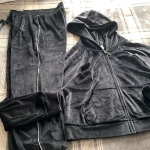 Victoria’s Secret sweatsuit